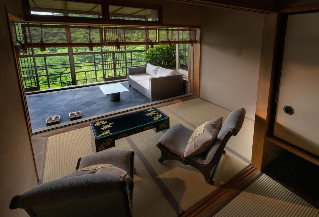 Gora Kadan - Japanese-Style Suite With Balcony