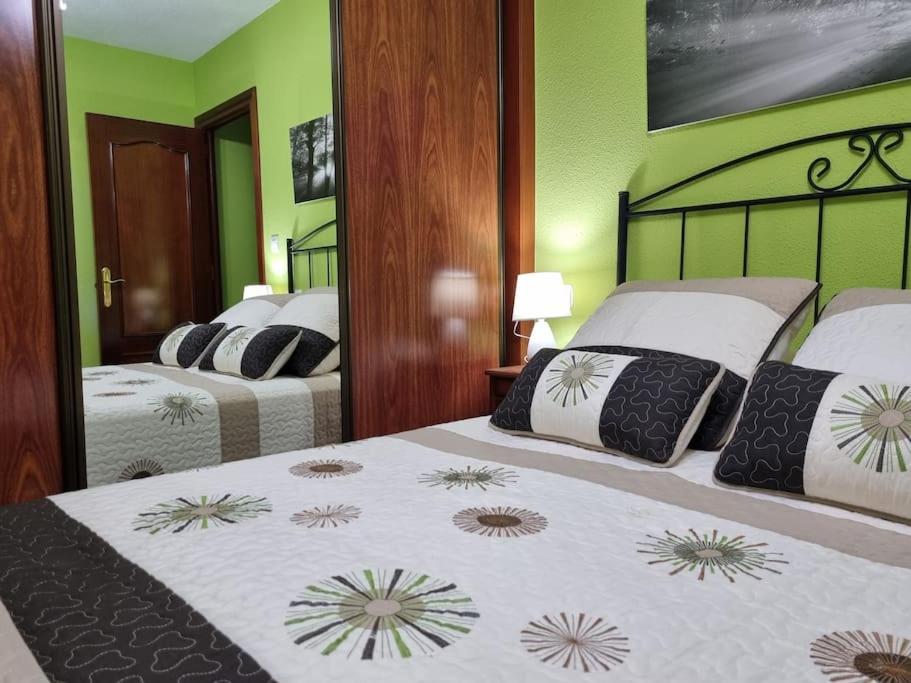 Postel nebo postele na pokoji v ubytování 126B Apto Playa - 3 Habitaciones