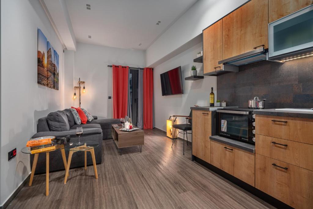 A kitchen or kitchenette at Exarchia House Project