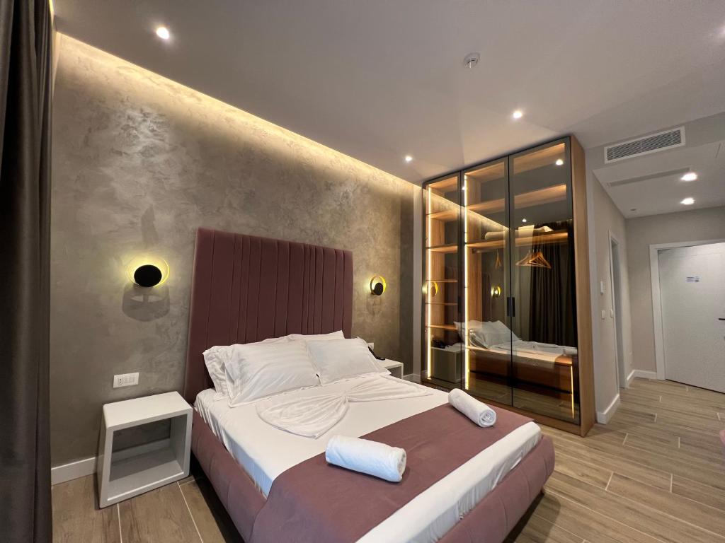 Domus Hotel & Apartments - Habitación Doble De Lujo Con Balcón