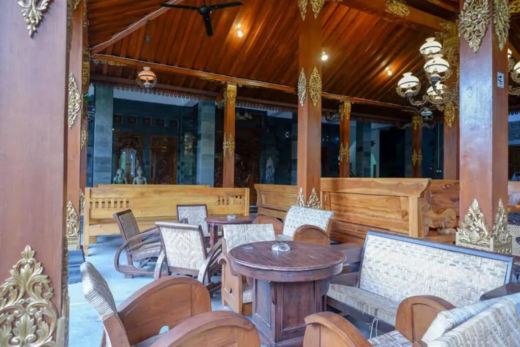 Foto dalla galleria di Griya Mataram Kotagede Mitra RedDoorz a Yogyakarta