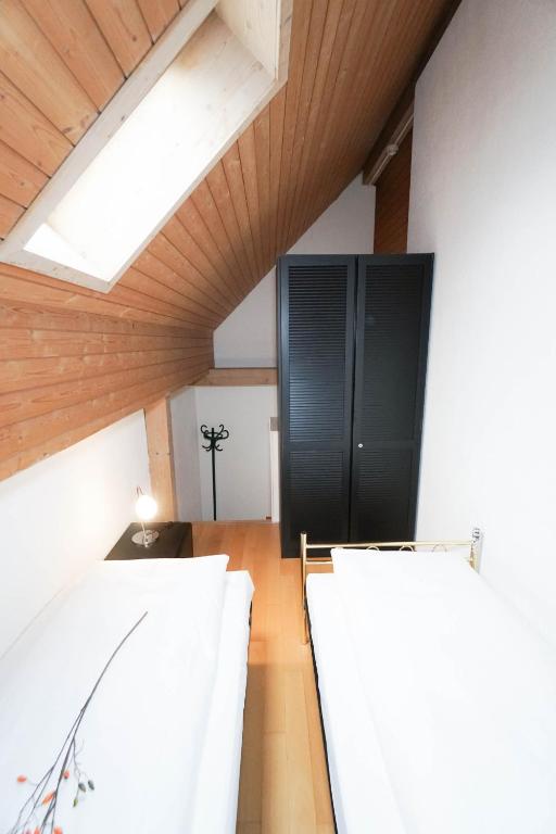 Cama o camas de una habitación en Centra Hotel Zurich