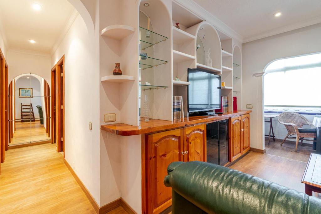 A kitchen or kitchenette at Flatguest Carvajal