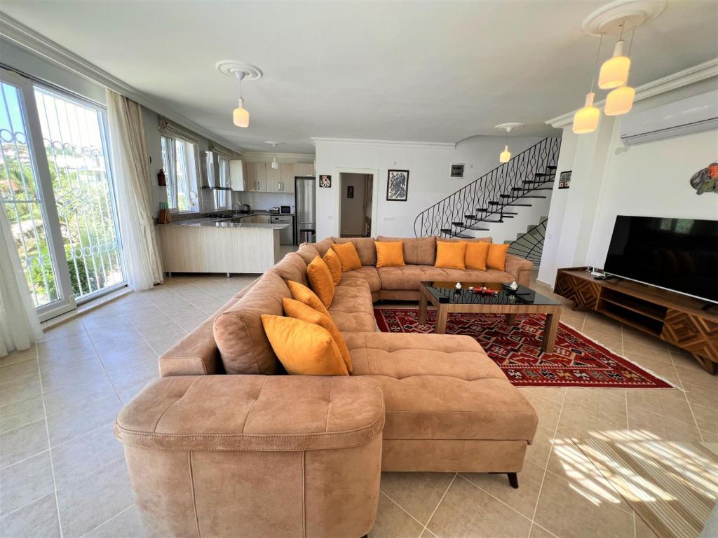 Dazzling Villa with Private Pool in Alanya
