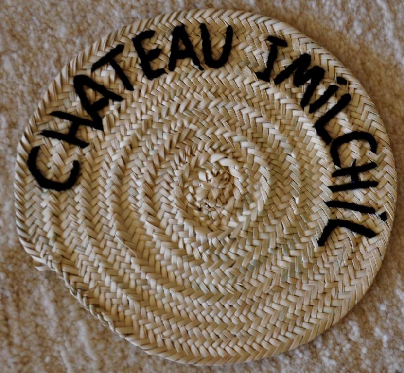 Certifikát, hodnocení, plakát nebo jiný dokument vystavený v ubytování Chateau Imilchil