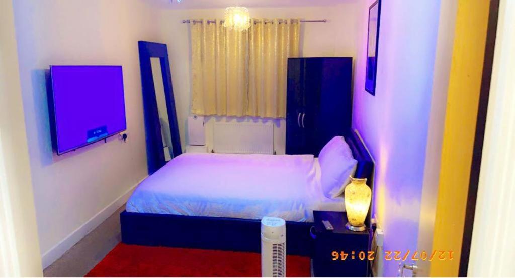 Postel nebo postele na pokoji v ubytování Solonzo apartment