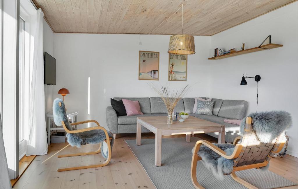 Gorgeous Home In Kalundborg With Wifi - Maison De Vacances De Deux Chambres