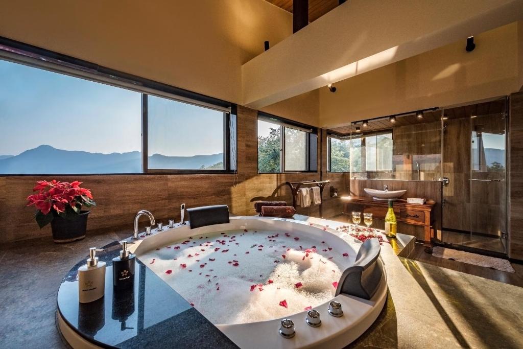 SaffronStays Althea, Lonavala VEG ONLY, Lonavala (updated prices 2024)