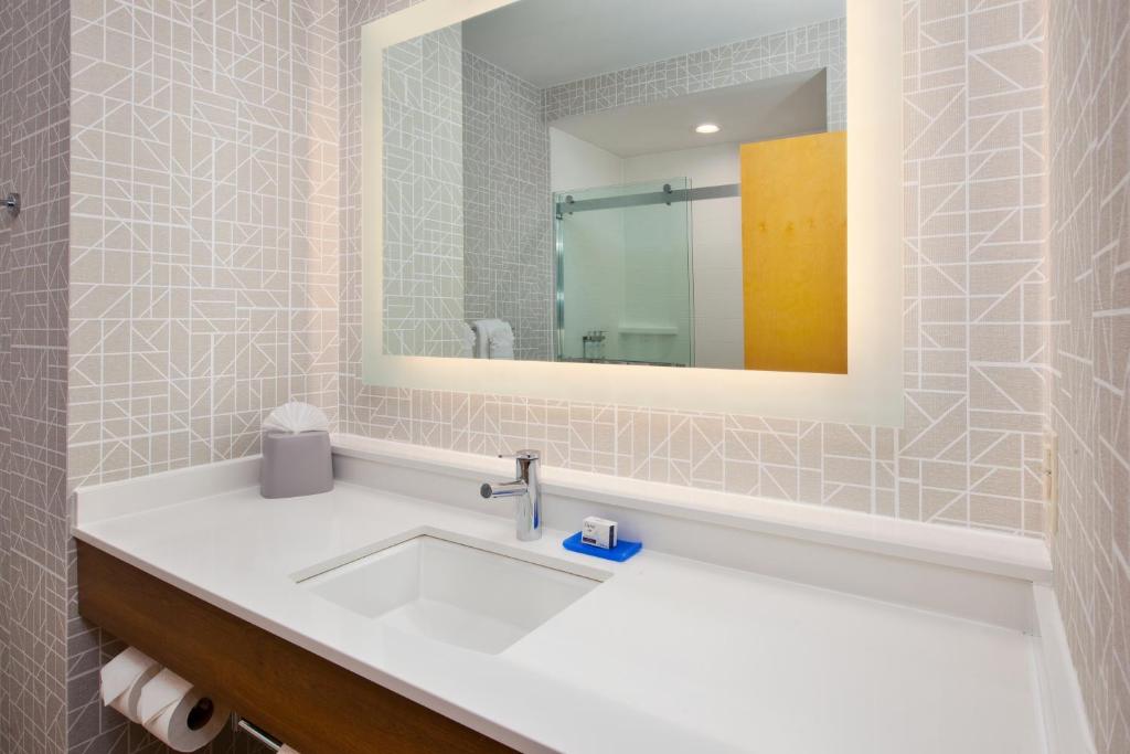 Holiday Inn Express Absecon-Atlantic City Area by IHG - Habitación Estándar King