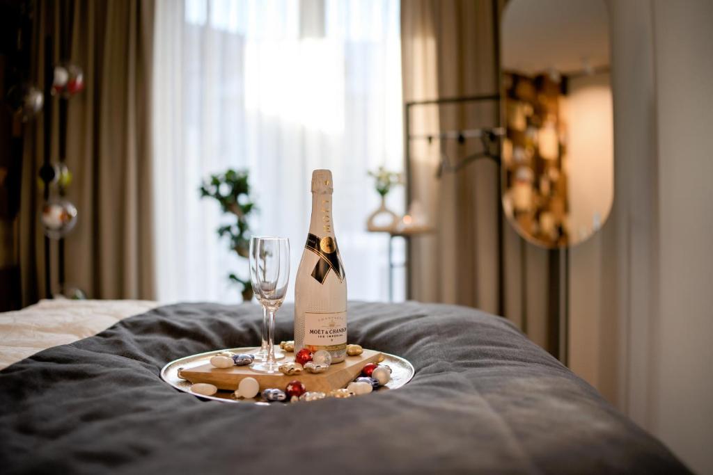 Postel nebo postele na pokoji v ubytování Molo-Lipno Residence B202