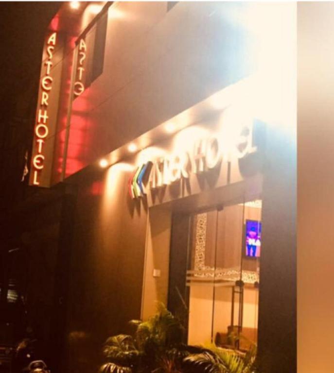 Certifikát, hodnocení, plakát nebo jiný dokument vystavený v ubytování Aster Hotel Near Mumbai Airport