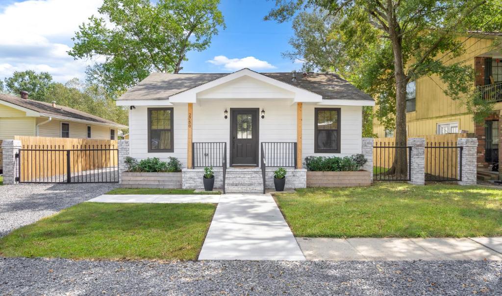 Beautiful Home Close To All Of The Amenities, Slidell (updated prices 2024)