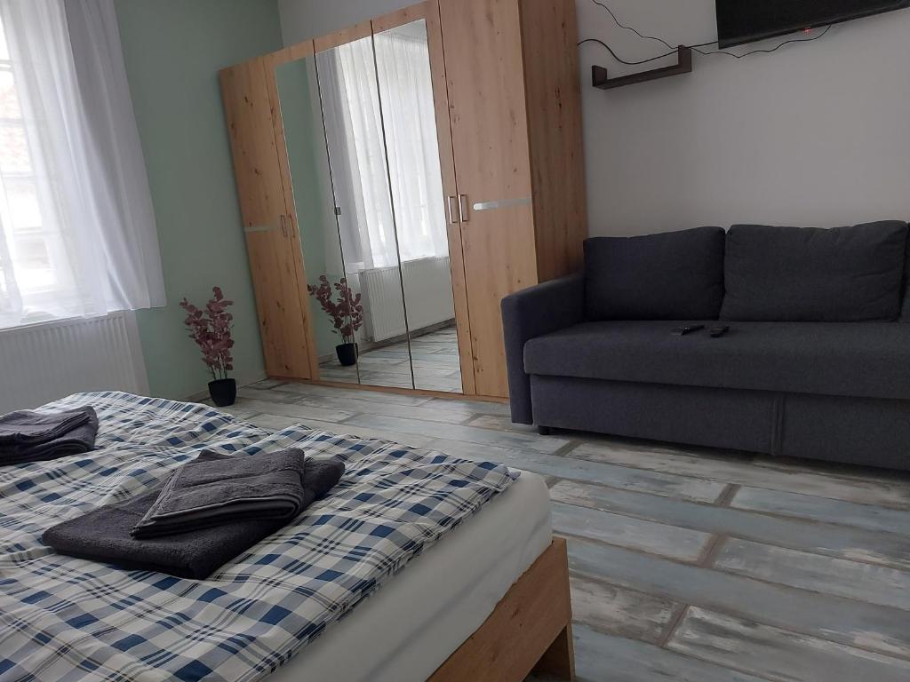 Posedenie v ubytovaní Crystal Apartman