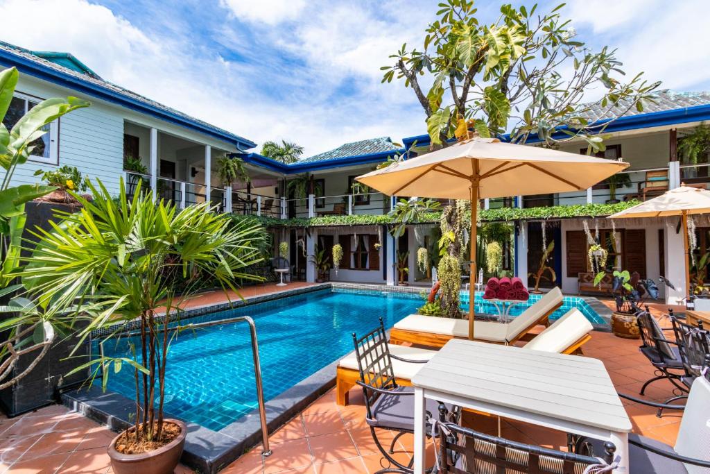 Fotografie z fotogalerie ubytování Pier 42 Boutique Pool Villa Chalong v destinaci Ban Na Kok