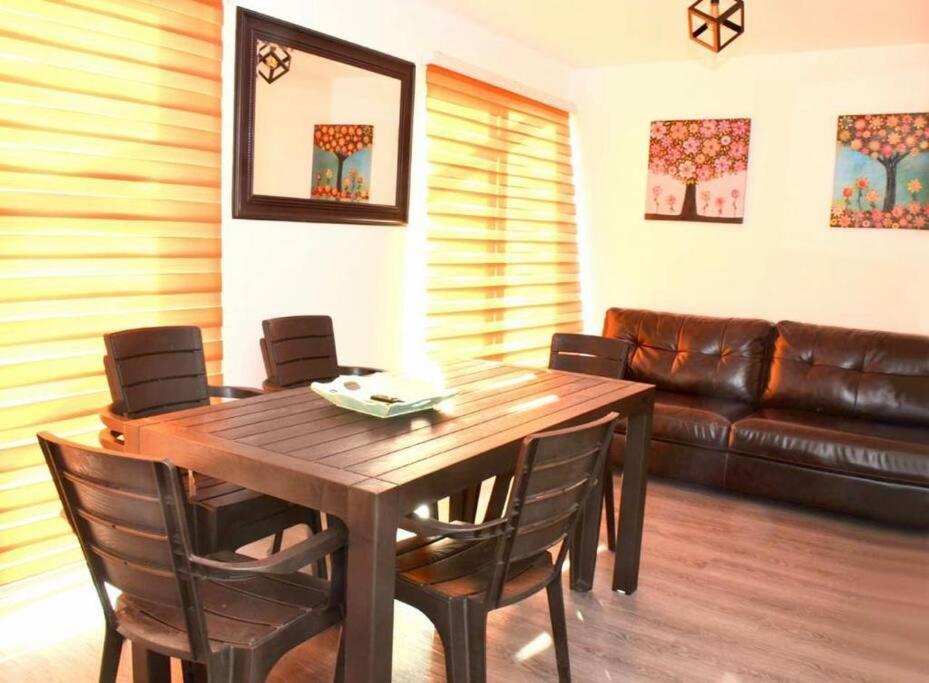 Posezení v ubytování Hermosa Casa El Tabo nueva en condominio
