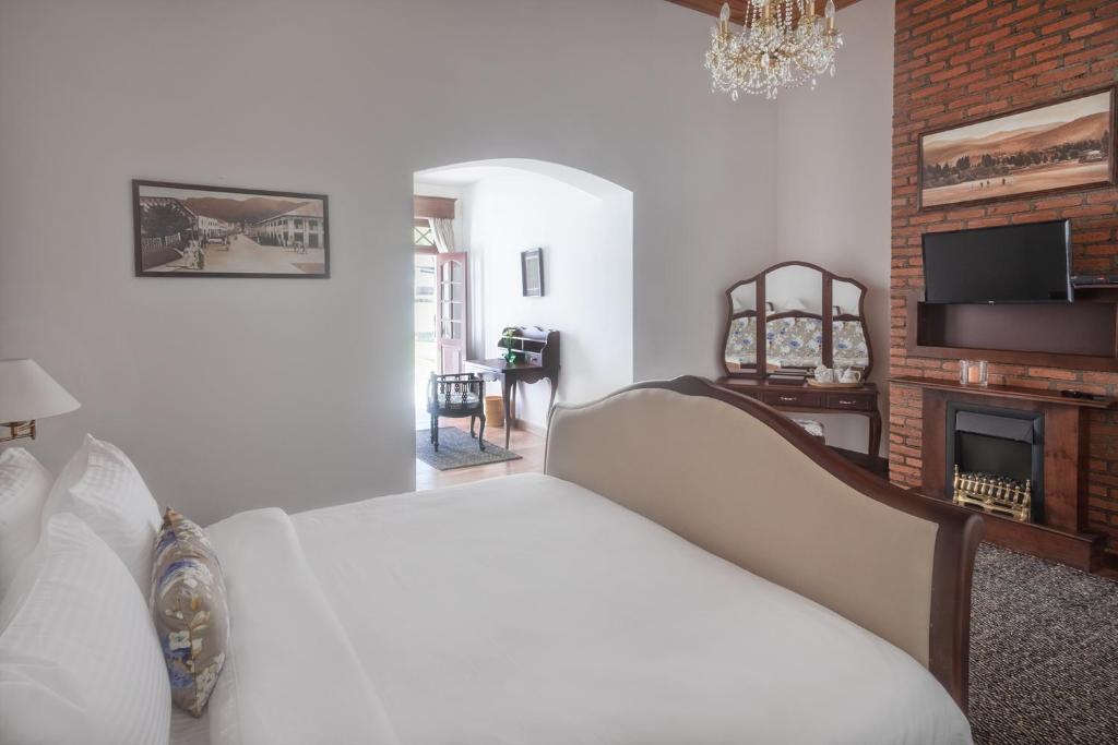 W15 Lake Gregory - 6