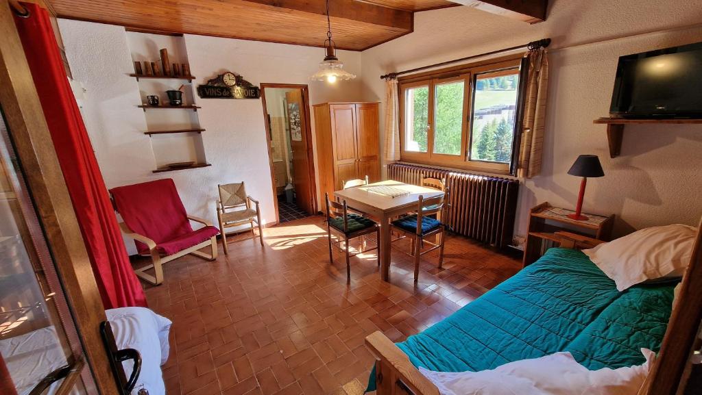 Posedenie v ubytovaní Chalet l'Acinos