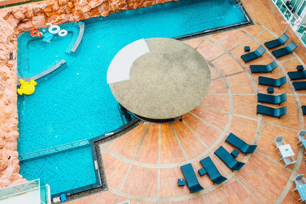 Centara Nova Hotel Pattaya - Resim 13