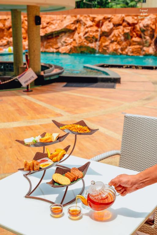 Centara Nova Hotel Pattaya - Resim 34