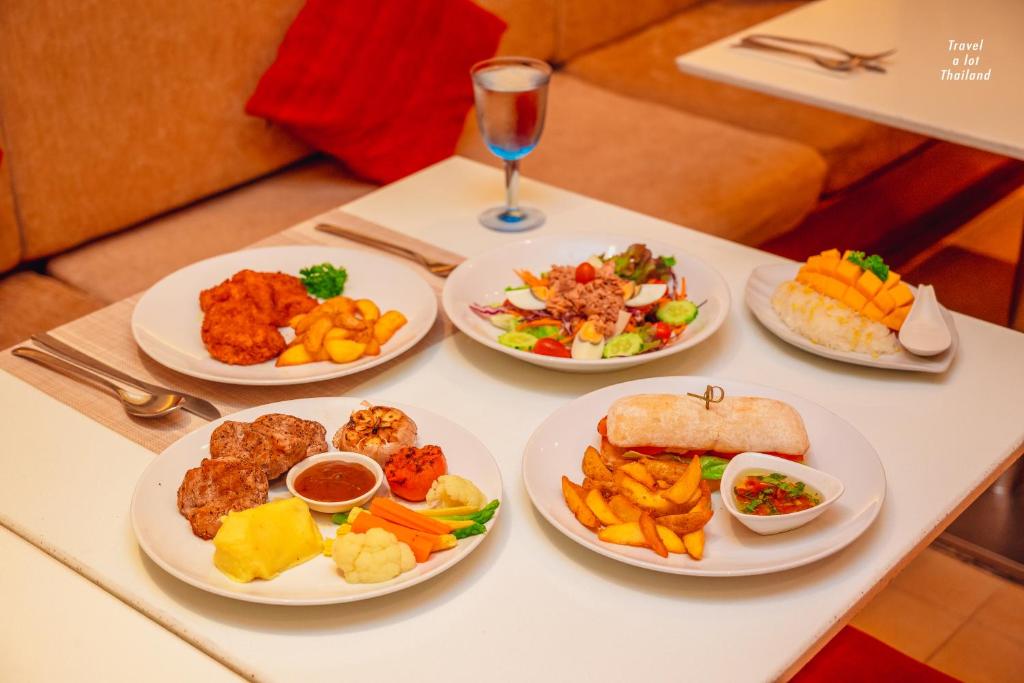 Centara Nova Hotel Pattaya - Resim 33