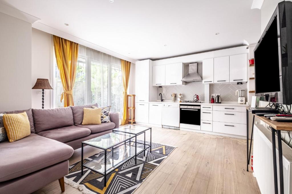 Kép Flat with Backyard near Idealtepe Marmaray Station szállásáról Isztambulban a galériában