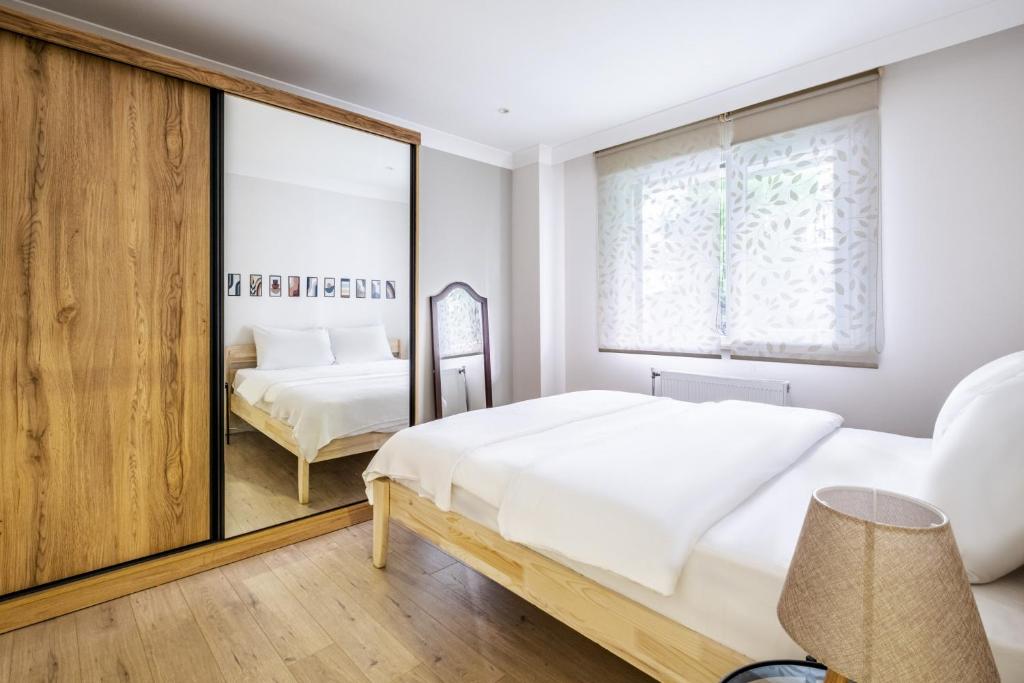 Kép Flat with Backyard near Idealtepe Marmaray Station szállásáról Isztambulban a galériában