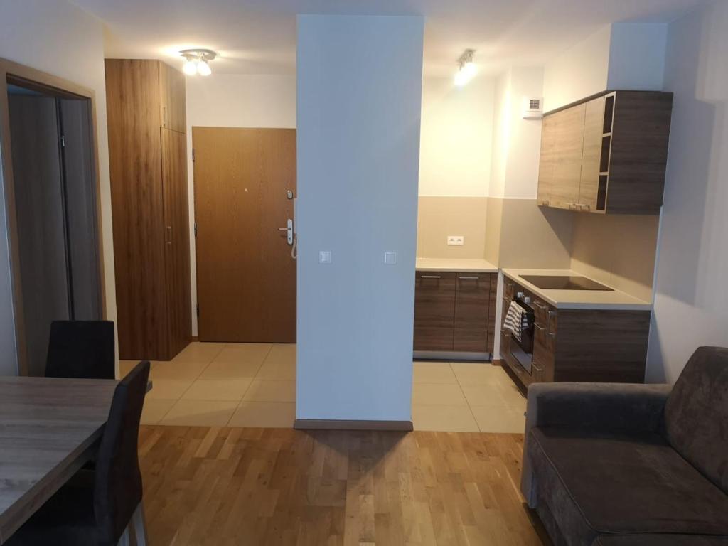 Kuchyňa alebo kuchynka v ubytovaní Appartement Nowa Huta