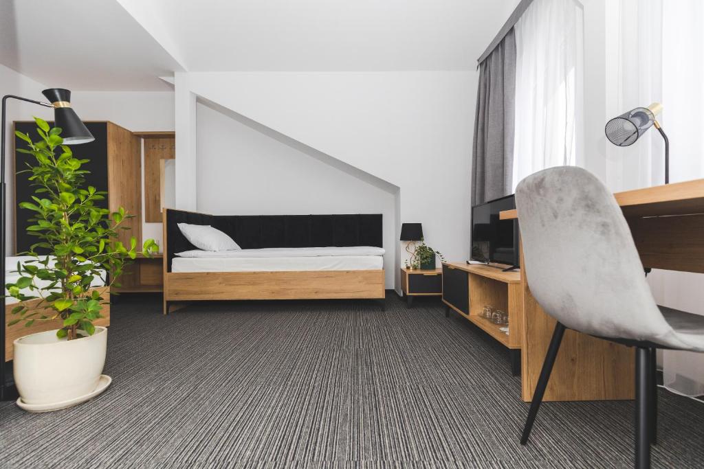 Hotel Akwawit - Standard Twin Room With Sofa