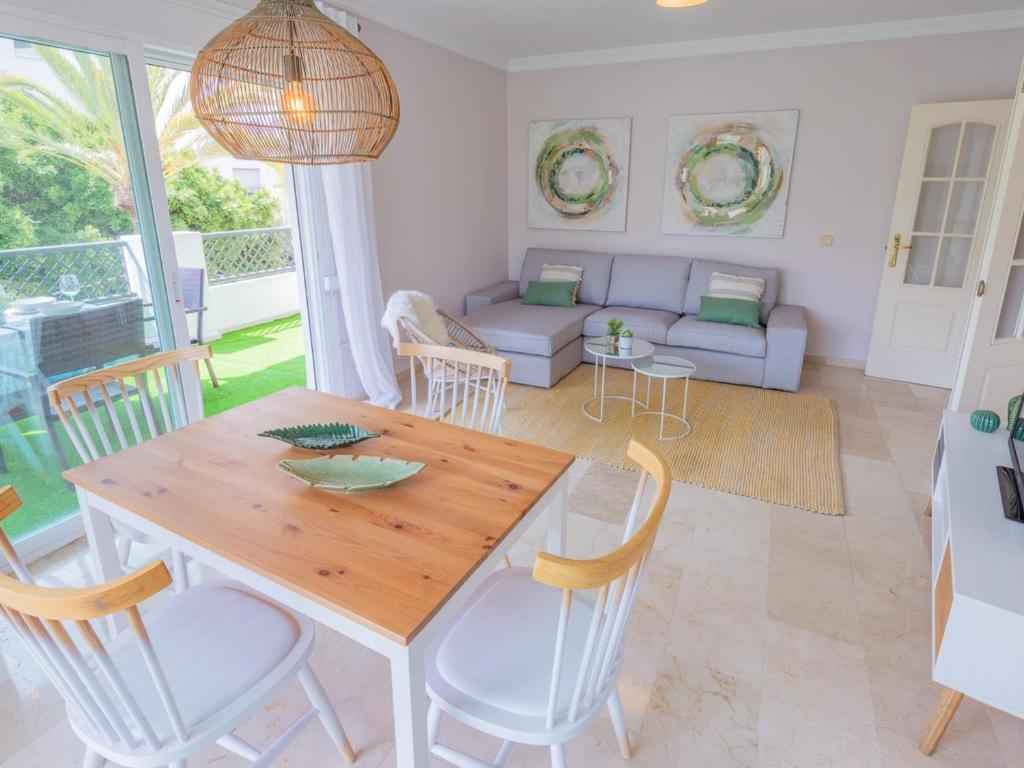 VACATION MARBELLA I Terrazas de Banus, 50 meters from the sea, 24-7 security, 4x Swimming Pools - Housity