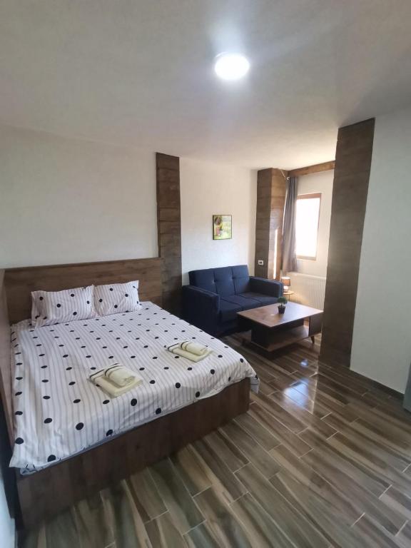 Villa ANA-Mavrovo - Estudio Con Vista Al Lago
