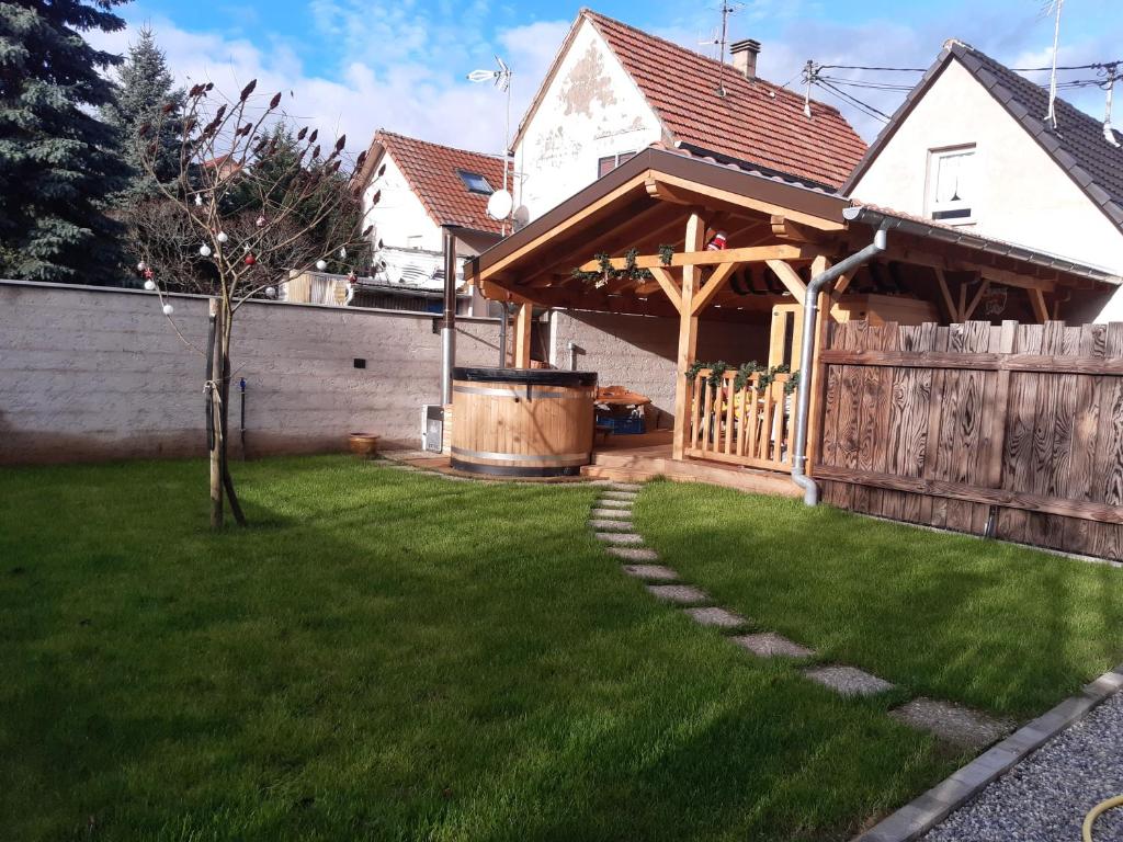 Budova, v ktorej sa dovolenkový dom nachádza