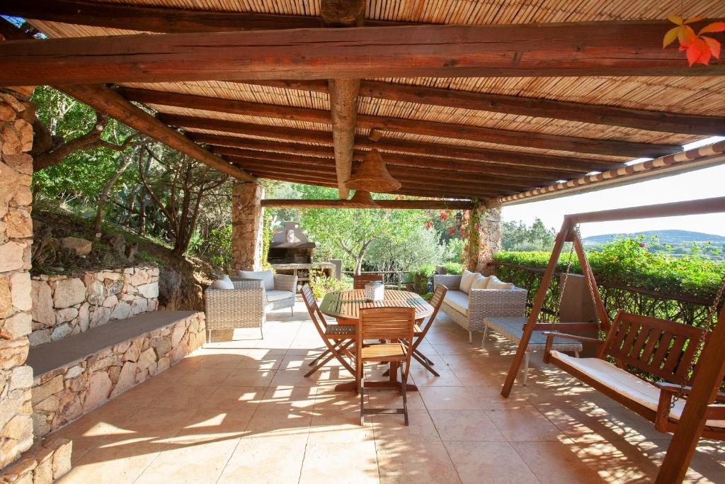 Chia Soul Home - Elegante casa vacanze vista mare