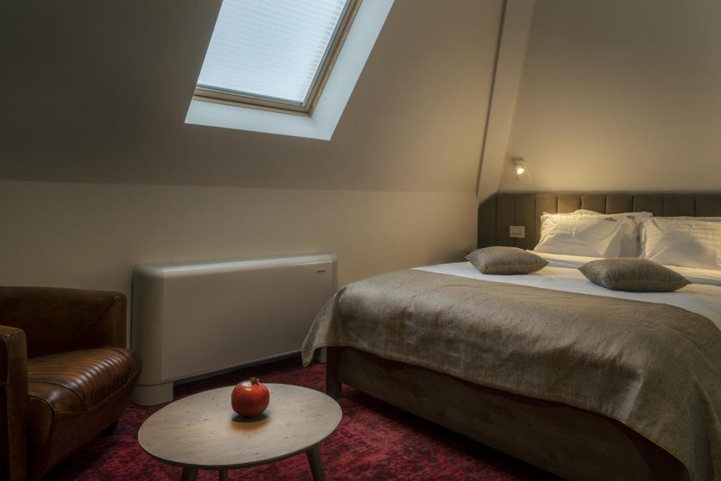 La Boheme Boutique Casa Soare - Resim 8