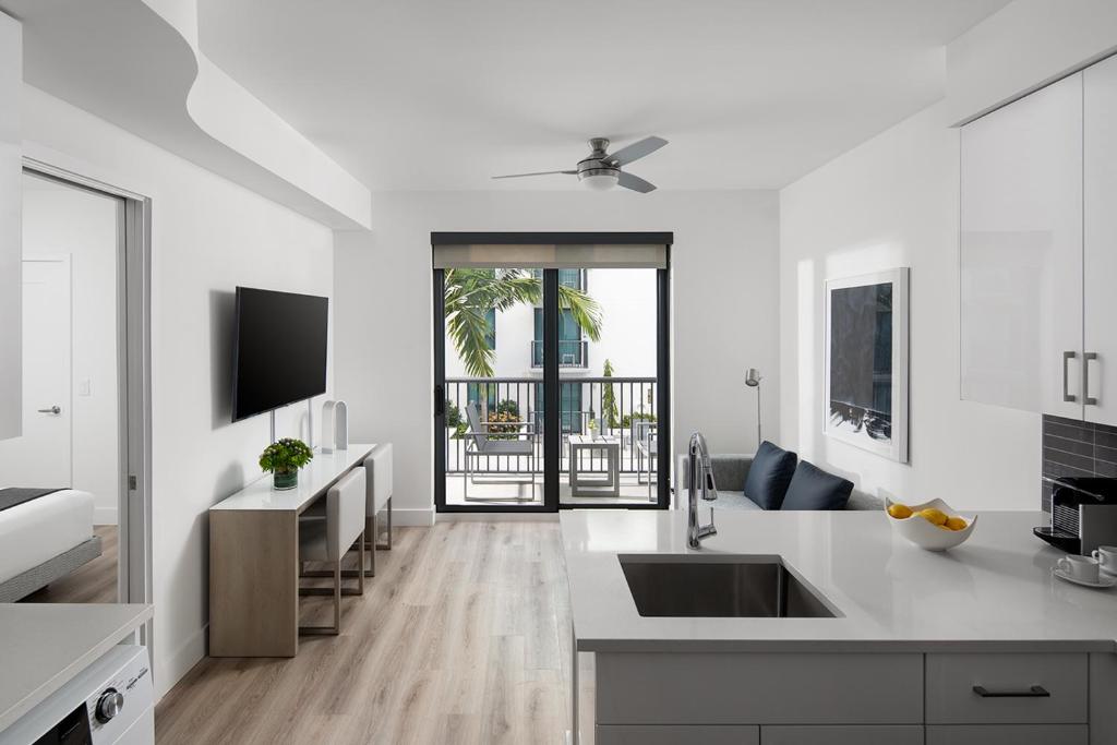 AKA West Palm - Suite D'une Chambre Accessible
