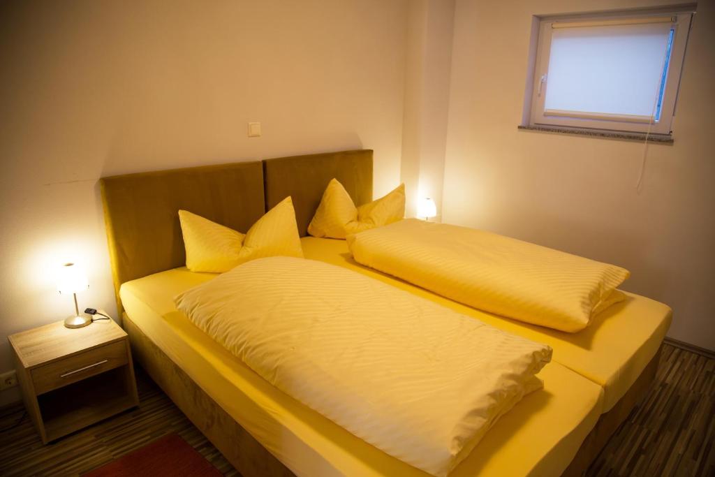 Gästehaus und Fewo Lamm Garni - Two-Bedroom Apartment (5 Adults)