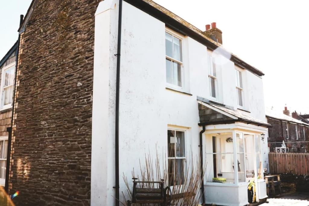 Budova, kde se prázdninový dům nachází