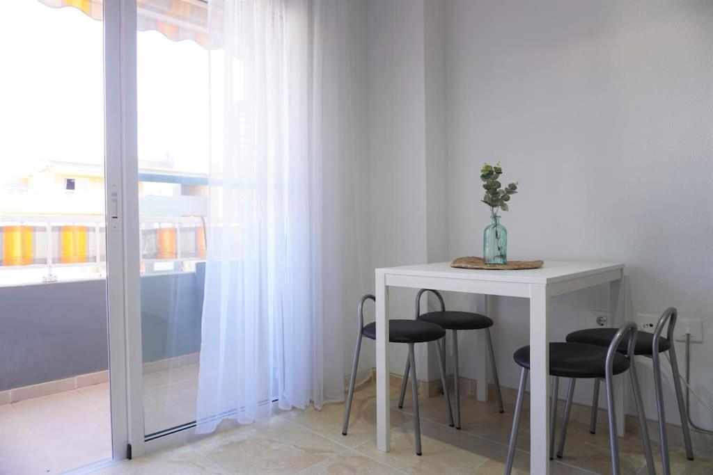 South Coast Apartment - Appartement à Deux Chambres