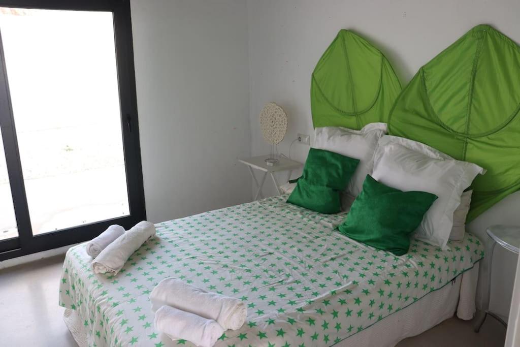 Postel nebo postele na pokoji v ubytování Amazing Villa in Benalmadena