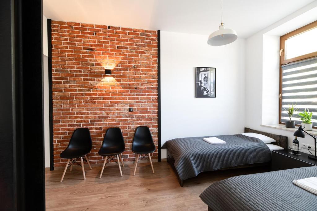 NEO UNIQUE & BRIGHT Apartments, FREE PARKING, 15min Old Town & Kazimierz - by Homelike Krakow - 18