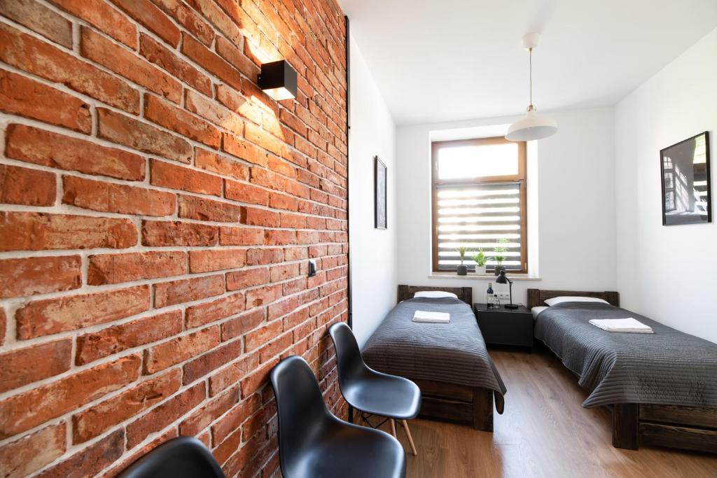 NEO UNIQUE & BRIGHT Apartments, FREE PARKING, 15min Old Town & Kazimierz - by Homelike Krakow - 4
