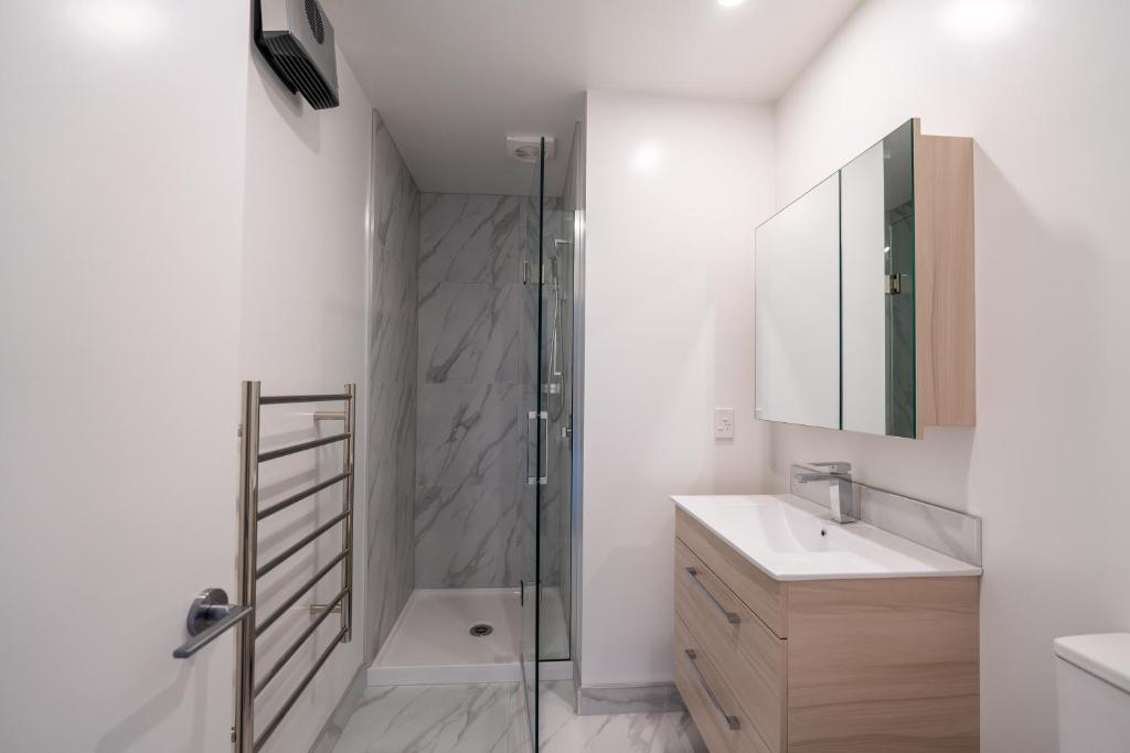 A touch of Luxury in Chch CBD - Resim 27