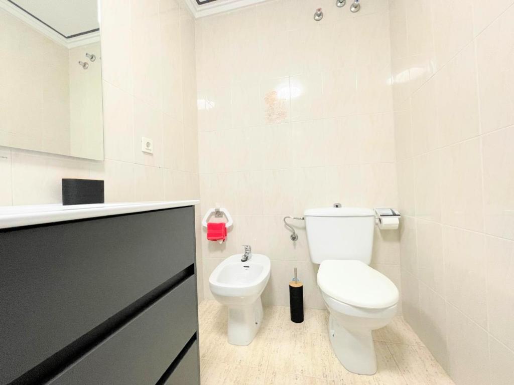 Zdjęcie z galerii obiektu Godisa Torrevieja by Villas&You w mieście Torrevieja