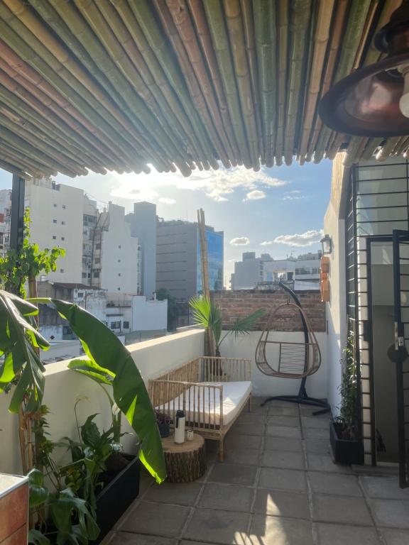 balcón con vistas a la ciudad en Apart Terraza en Palermo en Buenos Aires