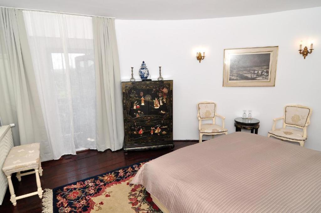 Bed & Breakfast Popamuseum Tarpesti strada Muzeului nr 28 - ツインルーム