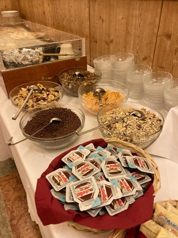 Jedzenie w pensjonacie lub w pobliżu