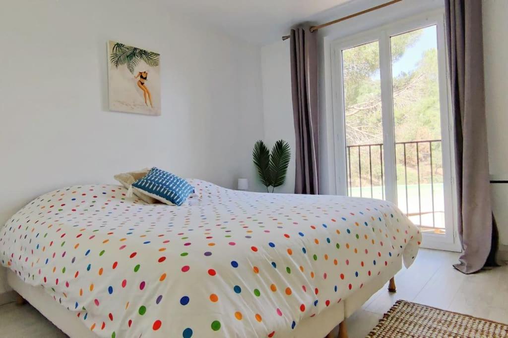 Fotografia z galérie ubytovania Parking et Terrasse Maison au village totalement rénovée v destinácii Grimaud