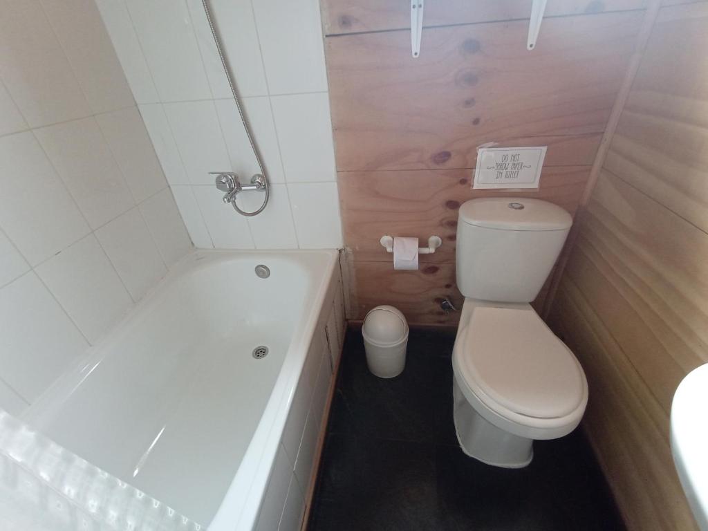 Koupelna v ubytování Hostal Palafito Waiwen