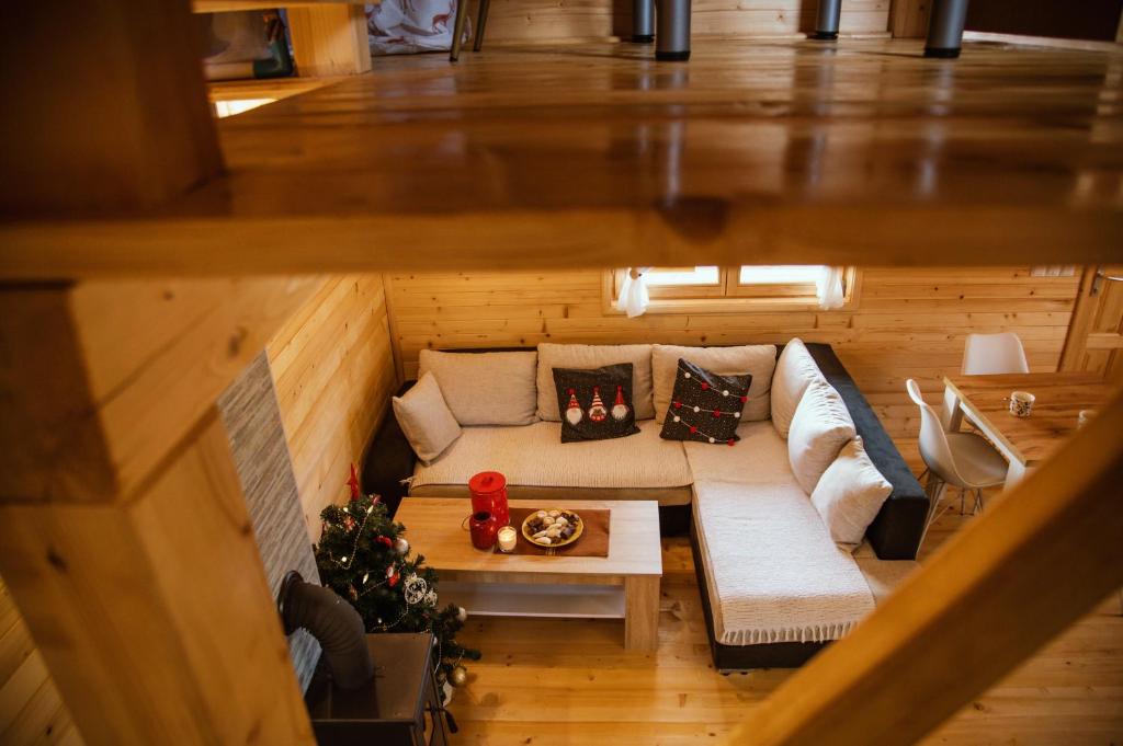 an overhead view of a living room with a couch at Brvnaria in Slatina Varoš