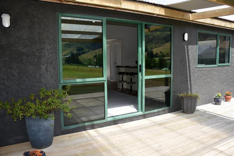 Patio nebo venkovní prostory v ubytování Ladysmith Cottage