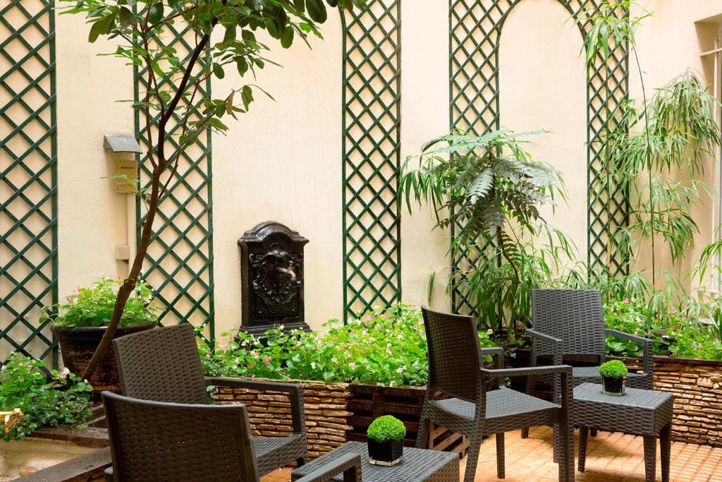 Queen Mary Opera - Resim 6